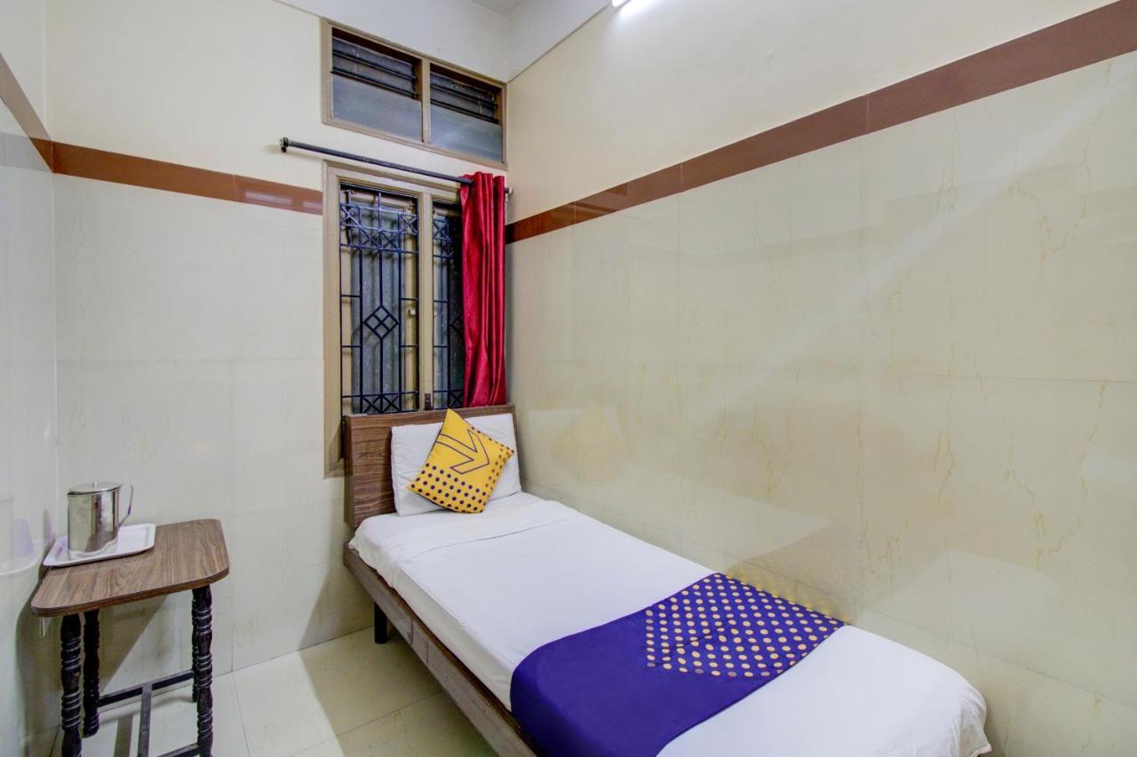 Spot On 75643 Golden Guest House バンガロール エクステリア 写真
