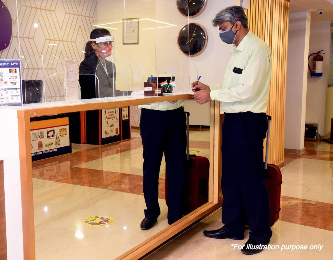 Spot On 75643 Golden Guest House バンガロール エクステリア 写真
